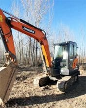 DOOSAN DX60 2019 Used Mini Excavator Tracks Mini Excavator Price For sale