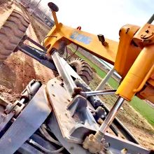 XCMG 180 hp second-hand motor grader GR180 best price