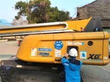 XCMG Used Telescopic Boom Lift 22m Diesel Mobile Self Propelled Lift Tables XGS24 for Sale