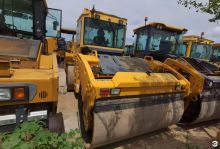XCMG Manufacturer Used Road Construction Machinery Vibratory Drum Roller XD133S Price