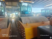 XCMG Factory 26 Ton Heavy Duty Used Wheel Roller Compactor XS265HSIV Price List
