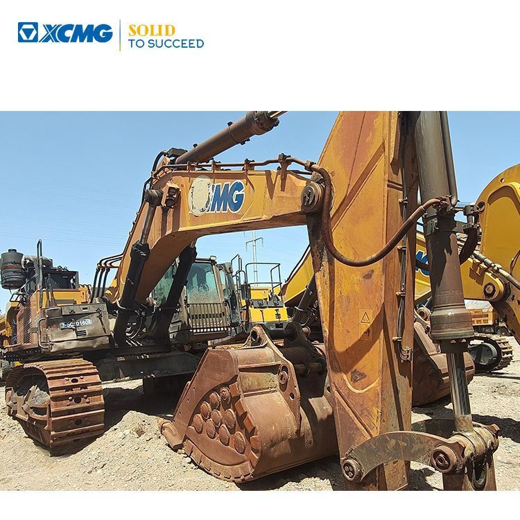 XCMG Factory Second Hand XE700D 70 Ton Heavy-duty Mining Excavator for Sale