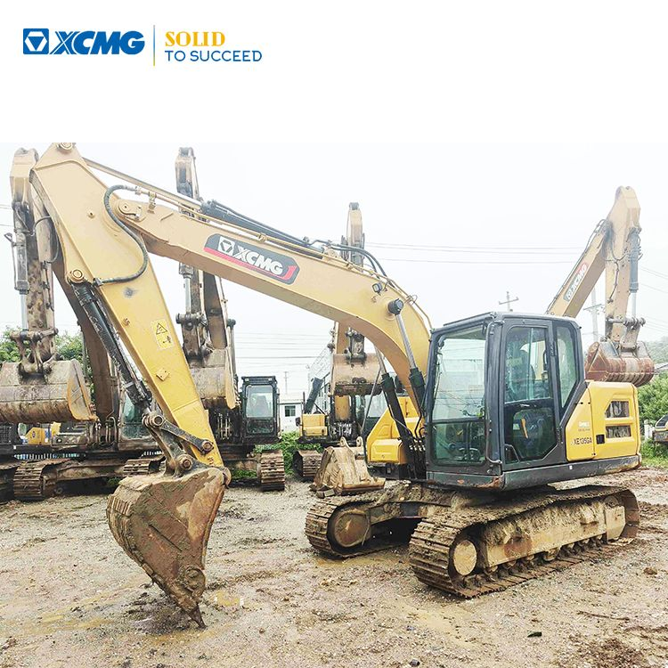XCMG Factory Used Digger Earthmoving Machinery Used Excavator XE135GA Price