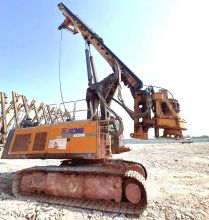 XCMG High Efficiency Second Hand Rig Machine XR200E Rotary Drilling Rig Price