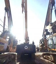 XCMG Factory Used Piling Vibrator Machine XR220D Crawler Hydraulic Rotary Drill Rig Price