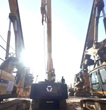 XCMG Factory Used Piling Vibrator Machine XR220D Crawler Hydraulic Rotary Drill Rig Price