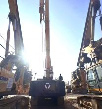 XCMG Hot Sale 67m Depth Used Drilling Rig XR220D Crawler Rotary Drill Rig Price