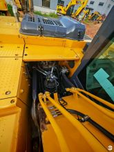 XCMG Factory Operating Weight 20T Used Hydraulic Digger XE200GA Hot Sale