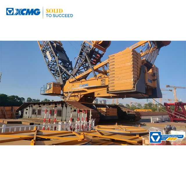 XCMG 2020 Year used 1250 Ton Large Mobile Crawler Crane XGC16000 for Sale