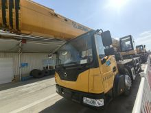 XCMG 2023 Official Brand Used Two-Bridge Small Truck Crane XCT12L5-5 12ton for Sale