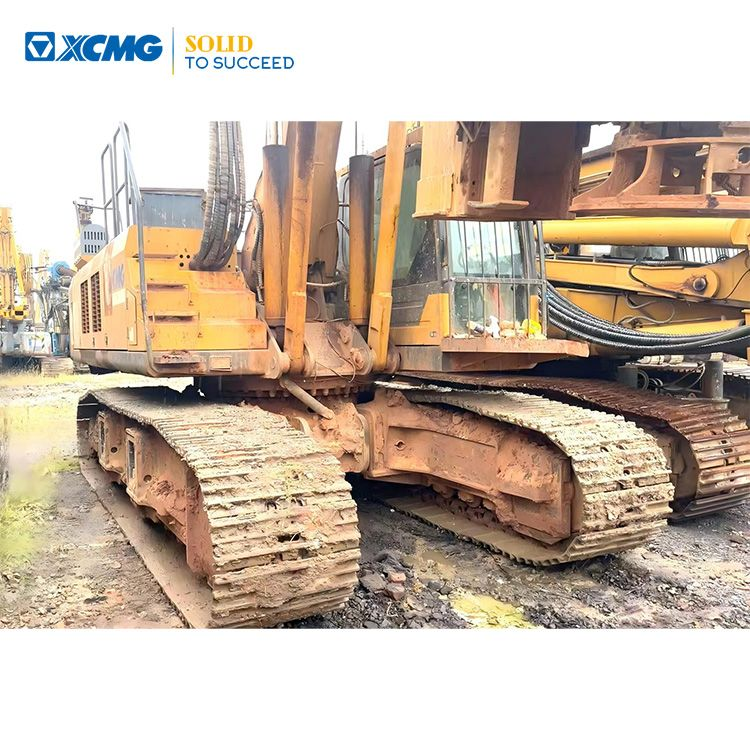 XCMG Factory 220 Kn Used Rotary Drilling Rig XR220D with High Quality
