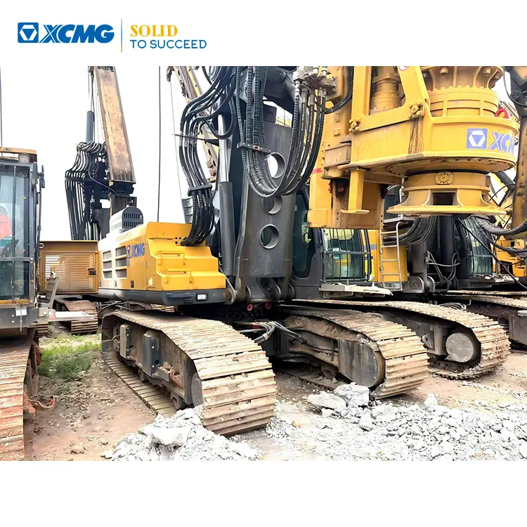 XCMG Manufacturer Piling Rig Machine 230kN Track Hydraulic Rotary Drilling Rig XR240ES Price