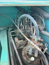 Kobelco SK200-8 used excavator crawler excavator earth moving equipment For sale