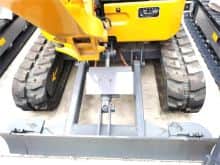 XCMG official 1.7 ton hydraulic 2020 year used mini excavator XE17U price