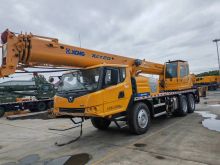 XCMG used 20t truck crane XCT20 with cheap price