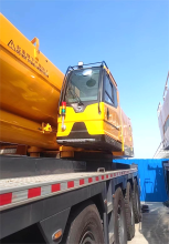 XCMG Official all terrain crane QAY200 used boom truck crane for sale