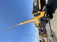 XCMG factory famous 160 ton used all terrain crane QAY160