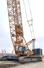 XCMG Used Track Type 260 Ton Mobile Crawler Crane XGC260 for sale