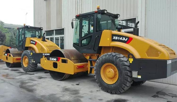 XCMG used XS143J 14 ton compactor road roller vibratory for sale