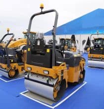XCMG used vibratory tamping roller 2 ton hand-pushing road roller XMR203