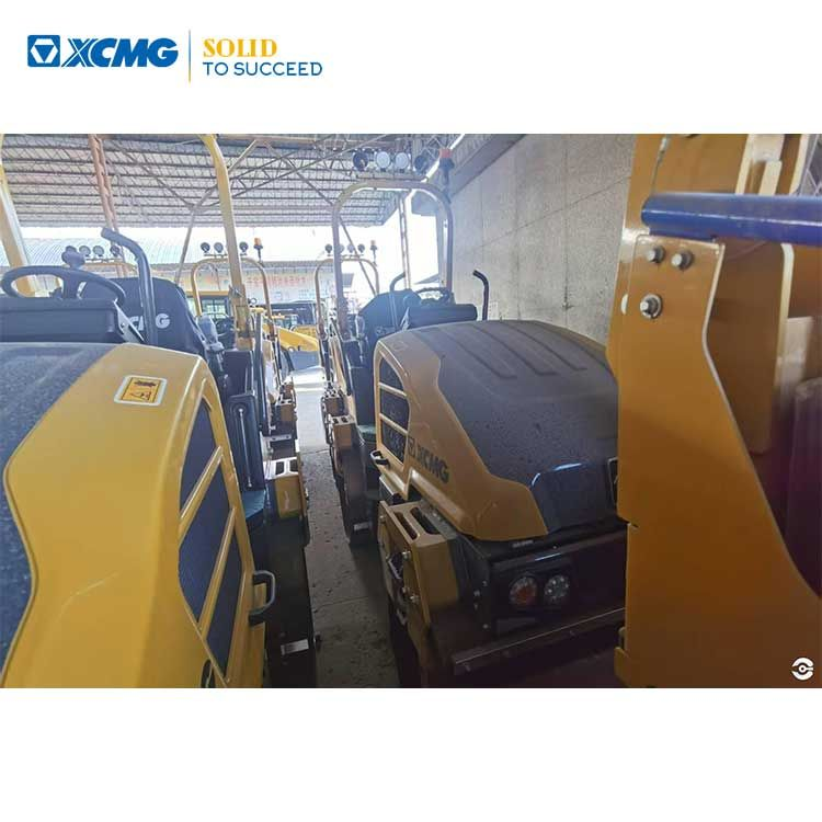 XCMG Manufacturer 2025 Year Used Mini Double Drum Road Roller XD120IV with Good Price