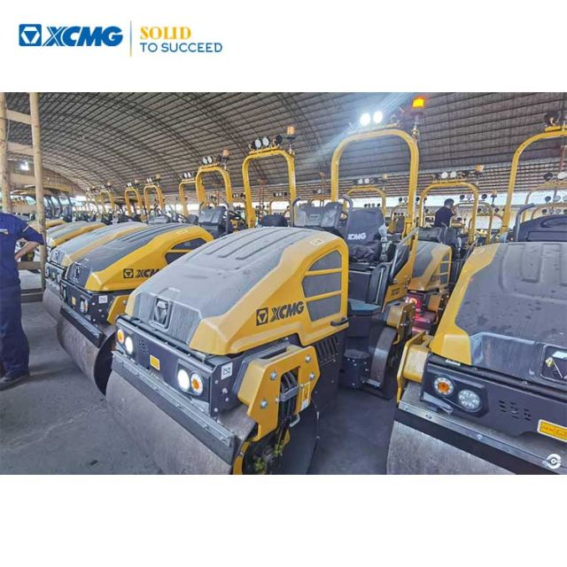 XCMG Official 3 Ton Used Double Drum Vibratory Compactor Road Roller XD120IV Price