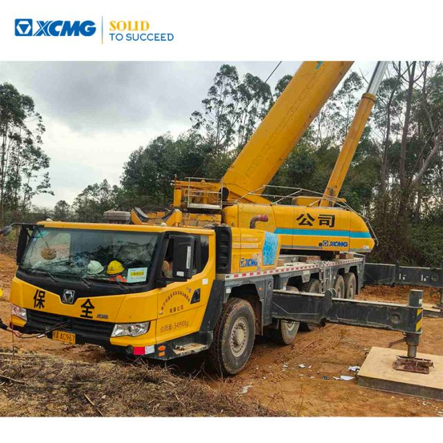 XCMG 2021 Second Hand Heavy-Duty All Terrian Crane XCA220 220Ton for Sale