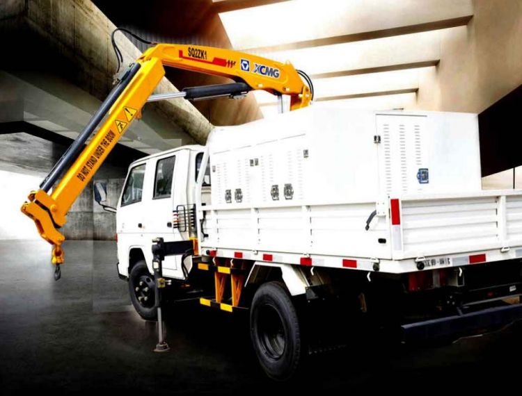 SQ2ZK1 徐工2吨随车吊 折臂吊 徐工随车吊