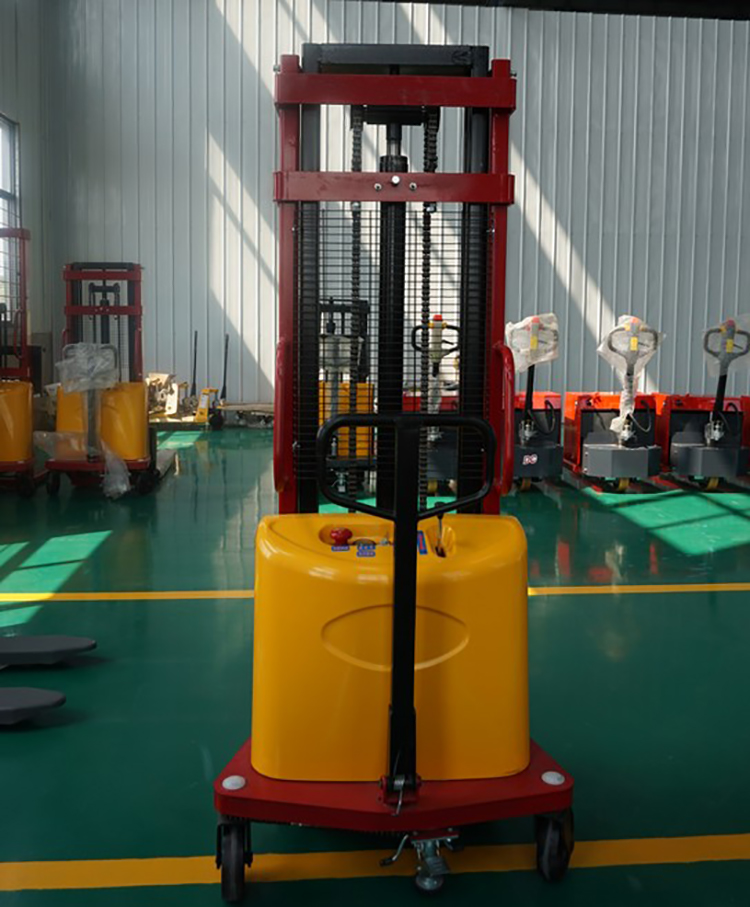 Semi electric stacker YANCHA 1 ton 2 ton 1.5 ton forklift for sale