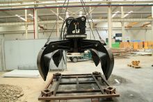 Excavator spare part grab bucket BUT LSW030 2538mm for sale