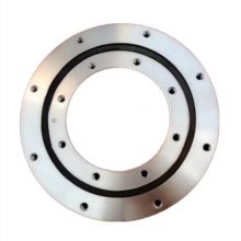 Toothless slewing bearing