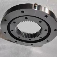 Inner gear slewing bearing