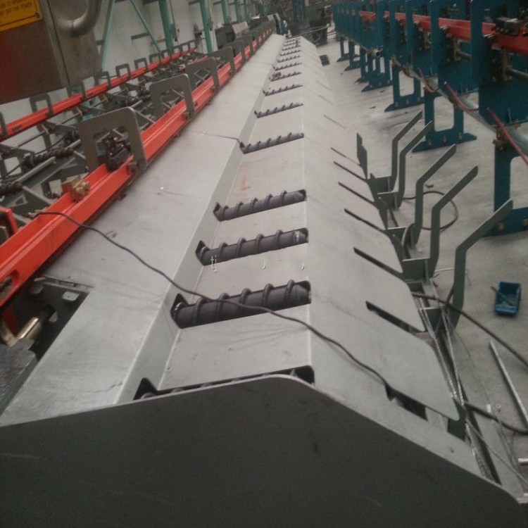 wire straightening and cutting machine