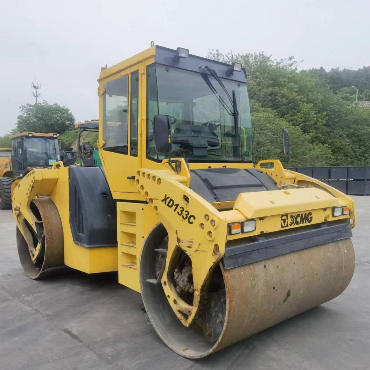 XCMG used double steel roller XD133C