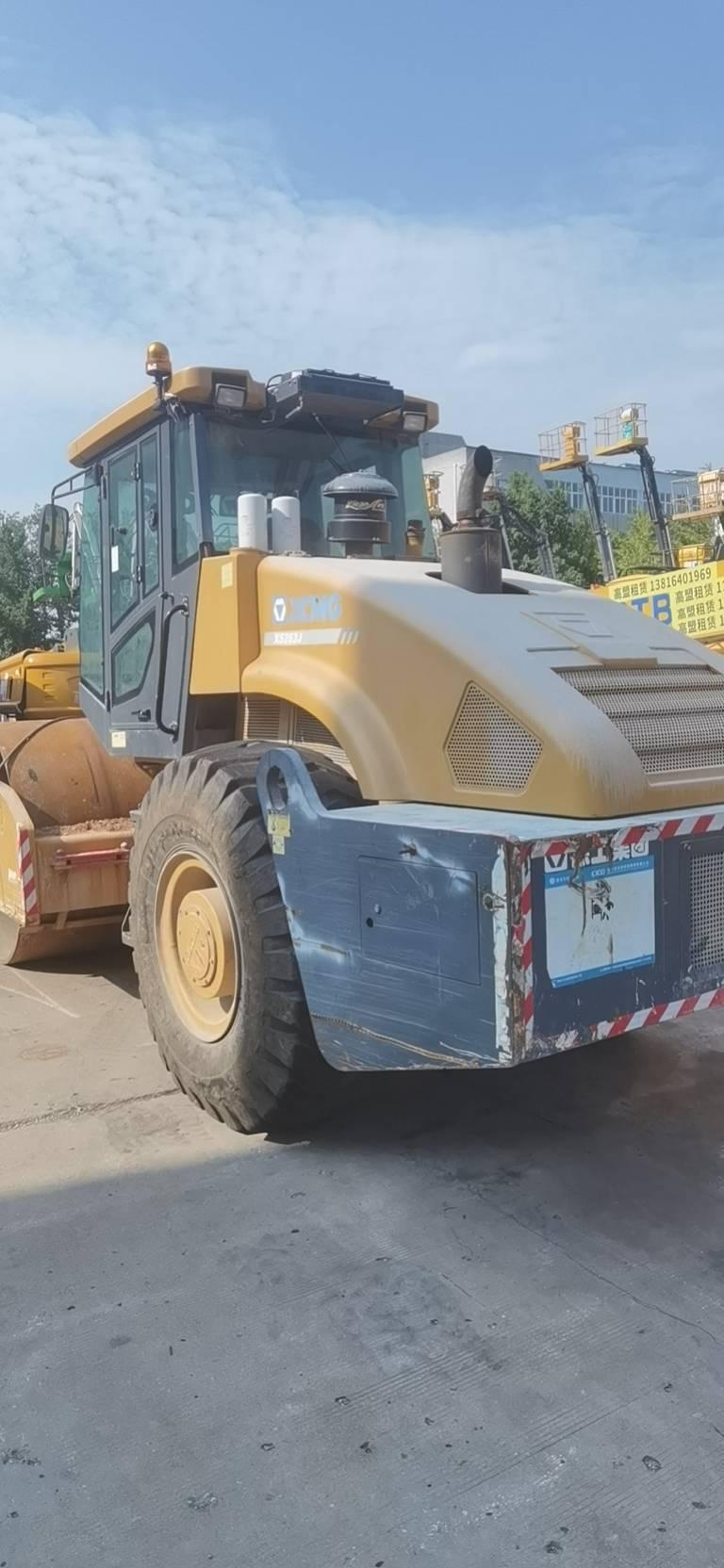 Used XCMG XS263J single steel roller