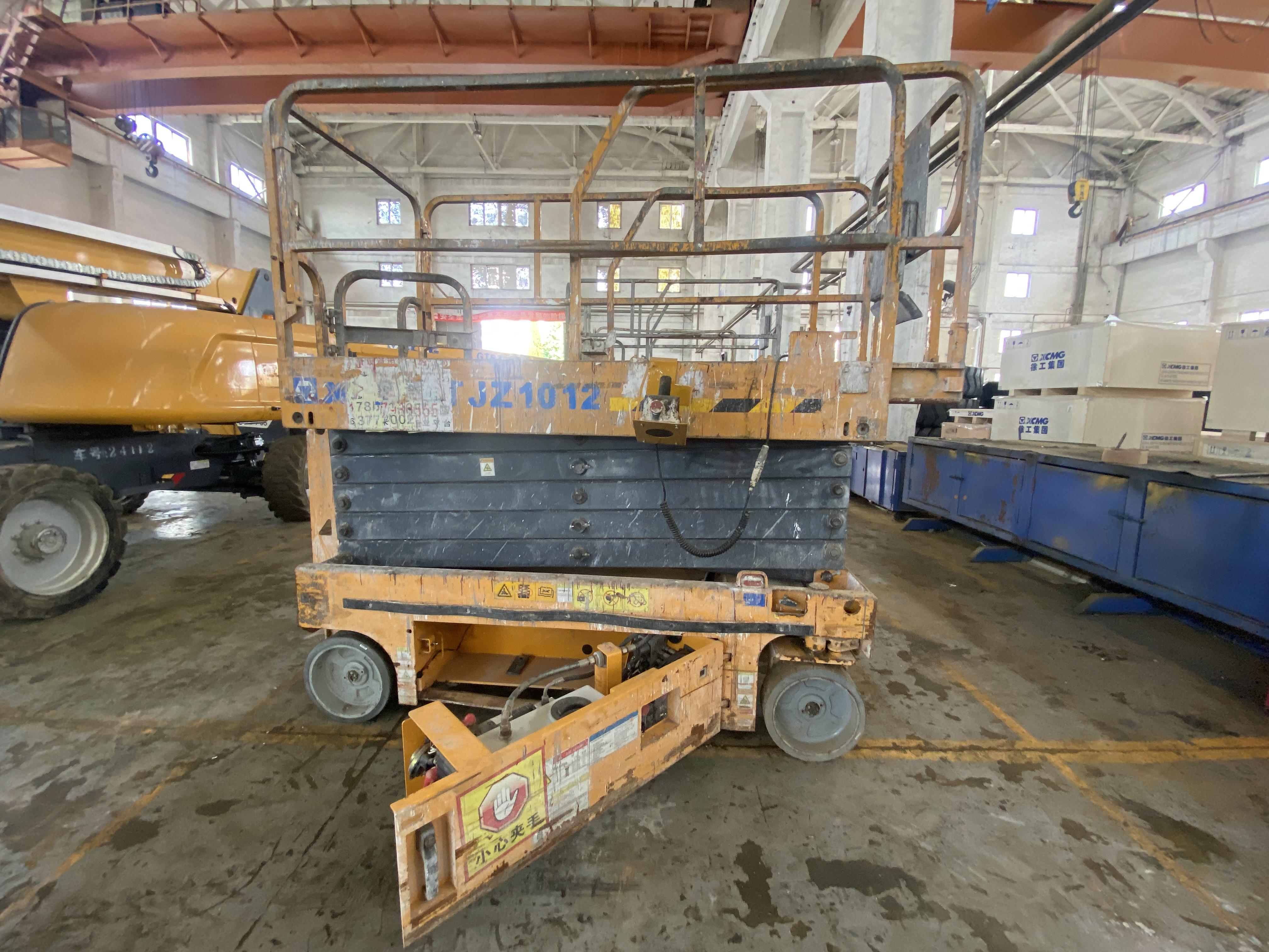 XCMG used aerial work platforms GTJZ1012