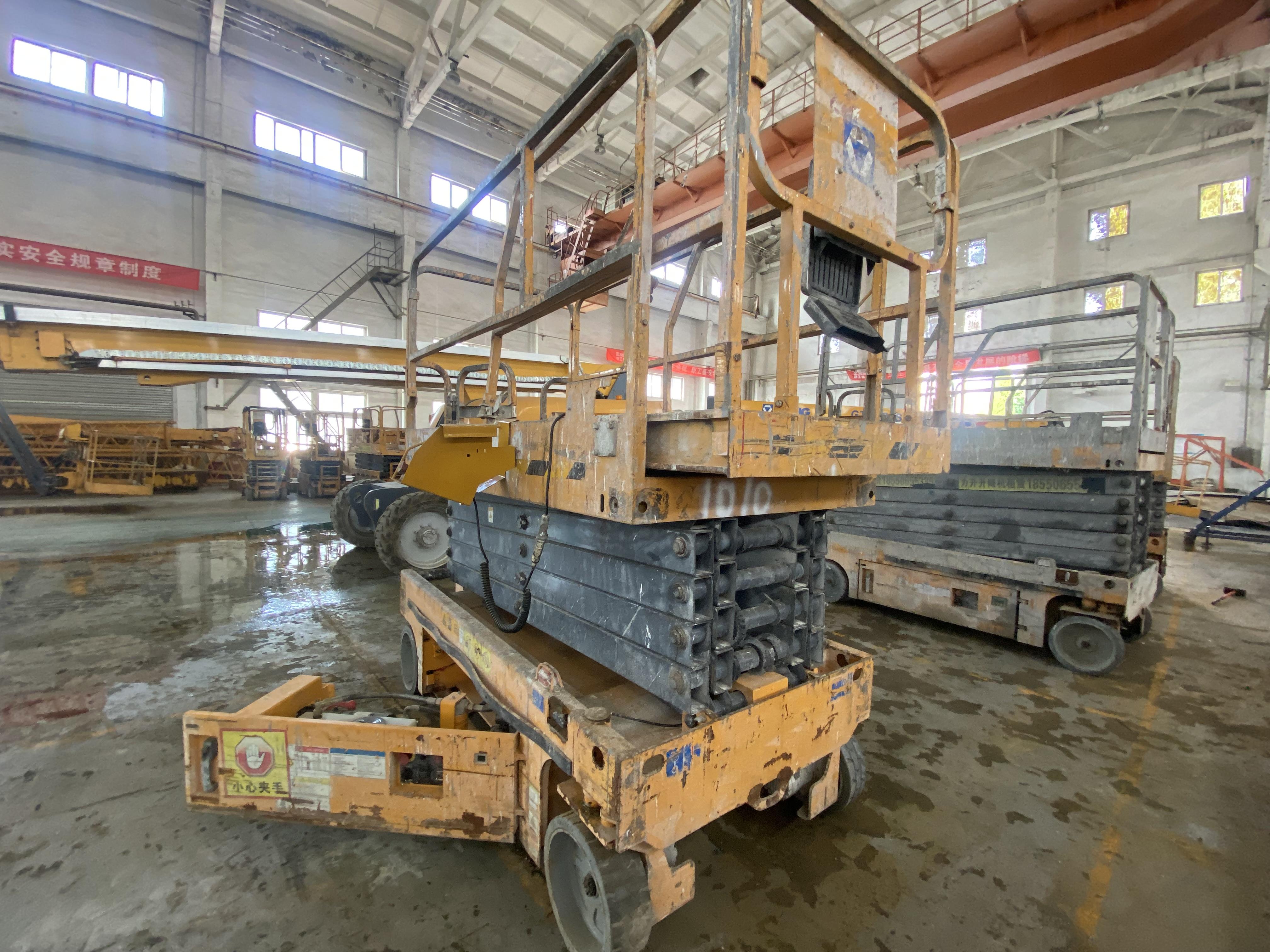 XCMG used aerial work platforms GTJZ1012