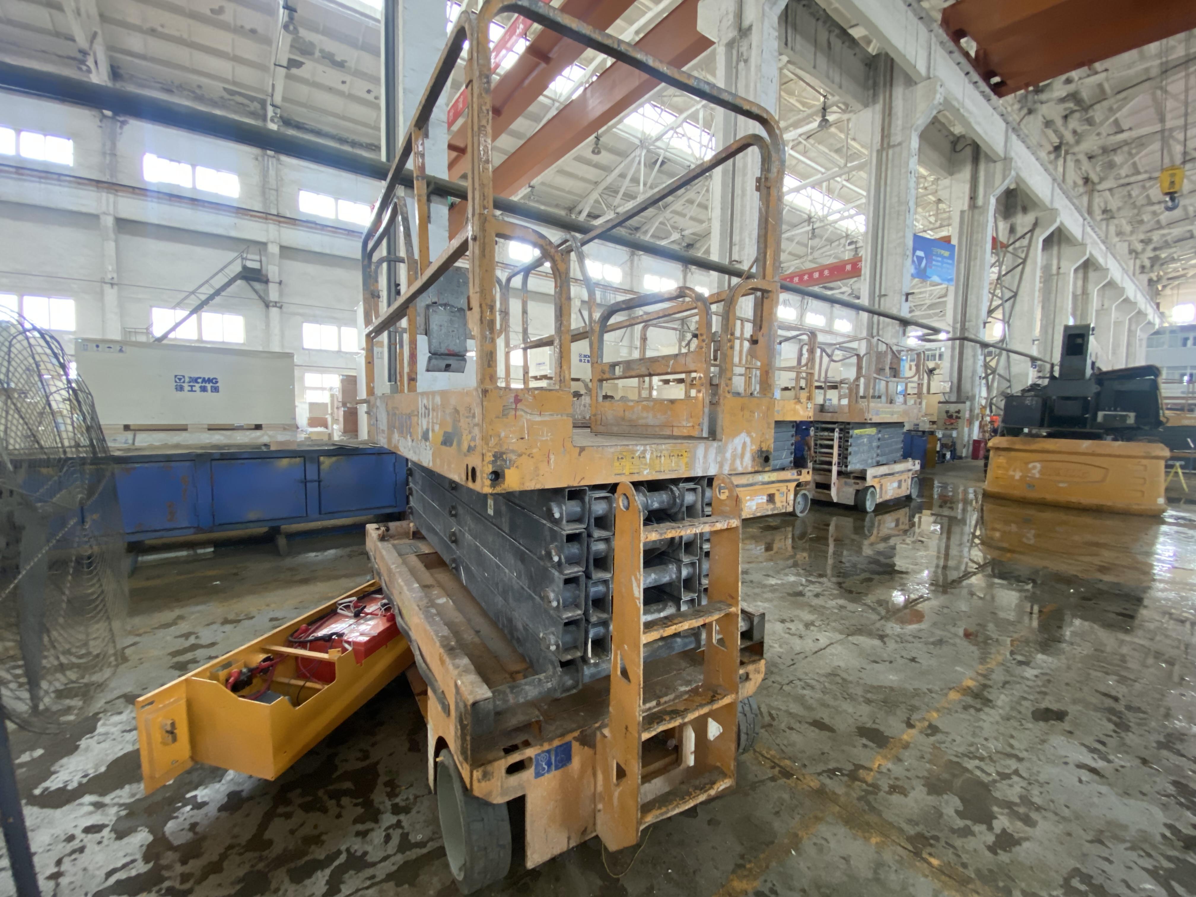 XCMG used aerial work platforms GTJZ1012