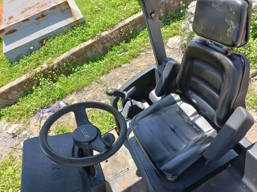 XCMG 2022 Year Used XMR403VT mini vibratory road roller