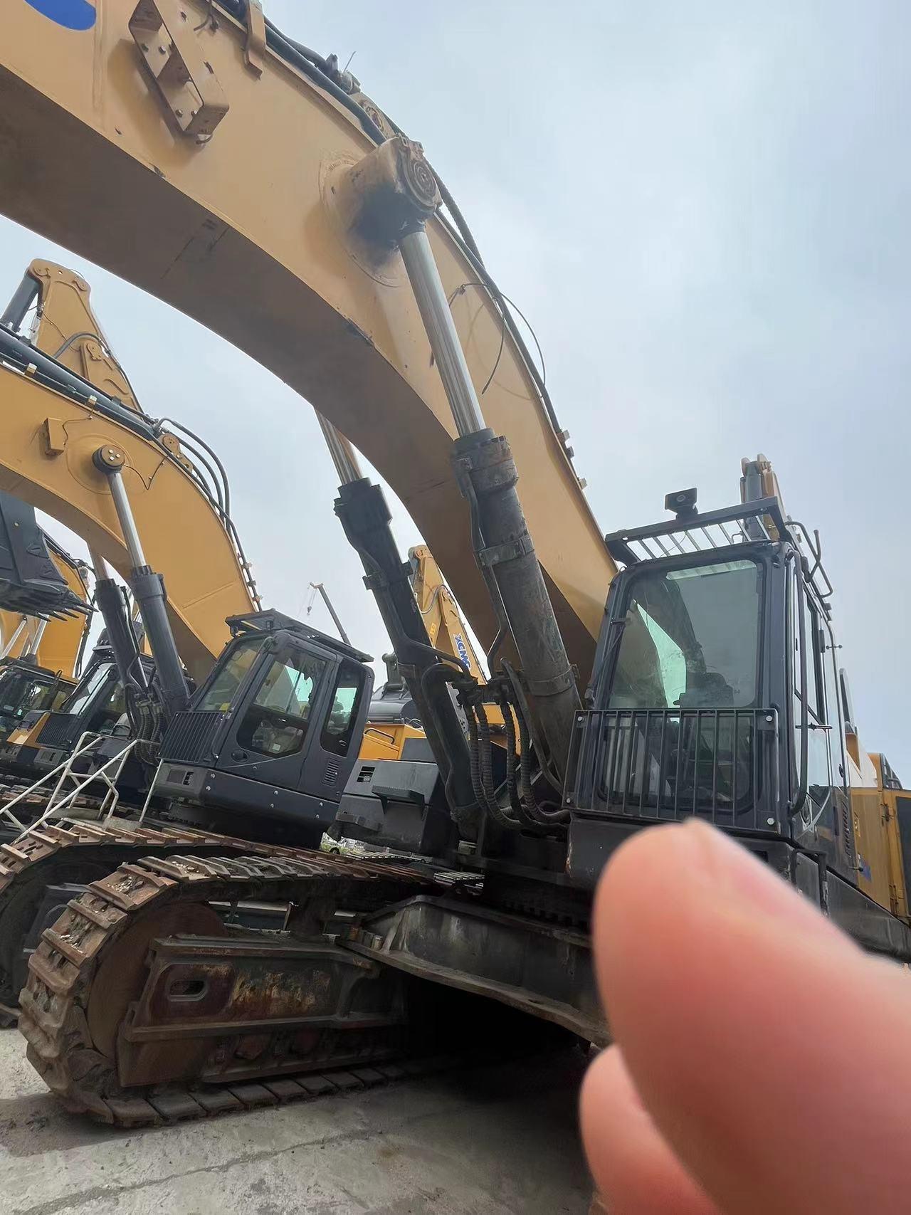 XCMG used mining Crawler Excavator XE900D