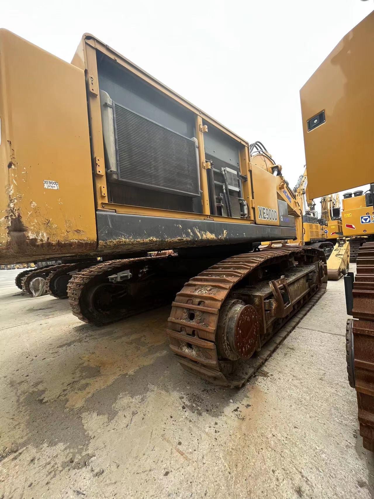 XCMG used mining Crawler Excavator XE900D