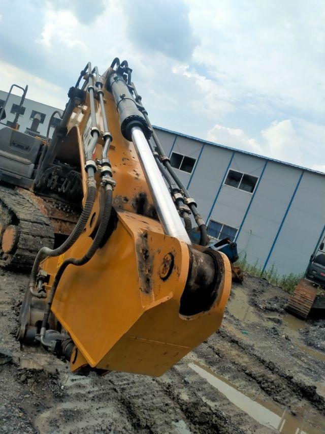 XCMG used Crawler Excavator Machine XE370D Price