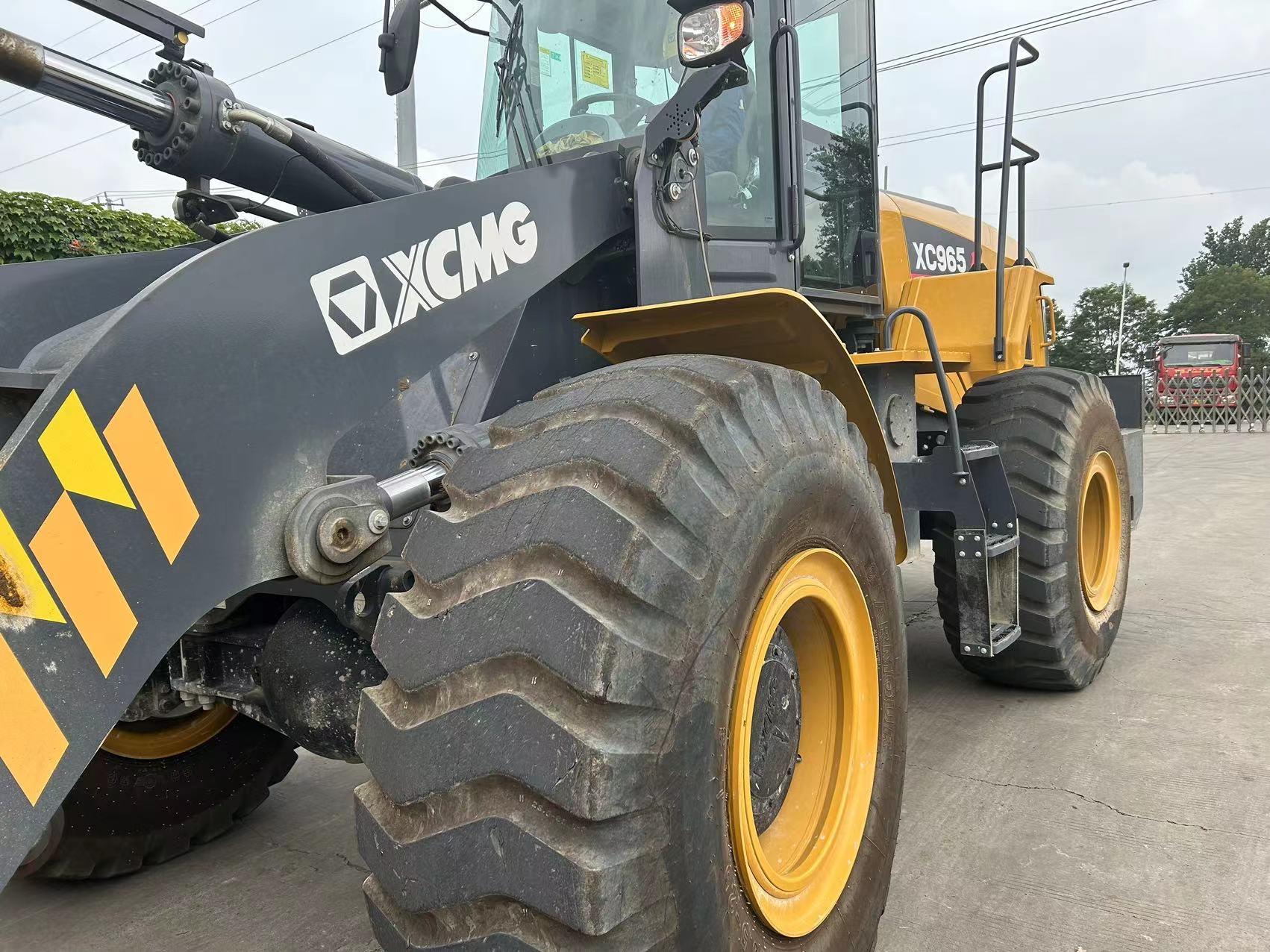 XCMG XC958U wheel loader