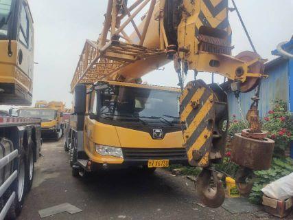 XCMG XCT75 truck crane