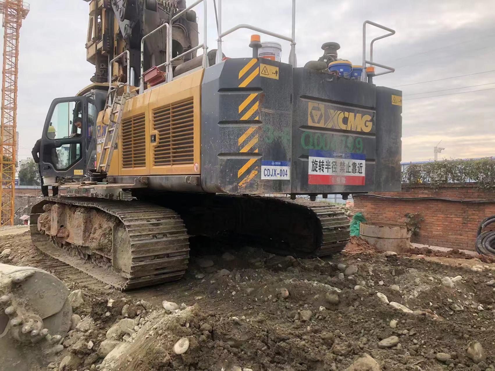 XCMG Second Hand Rotary Drilling Rig XR240E for sale