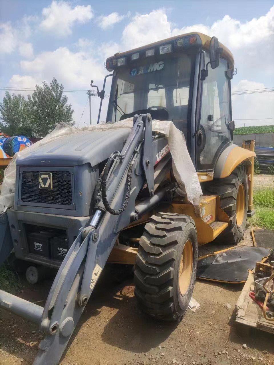 XCMG used backhoe loader XC870HK for sale near me