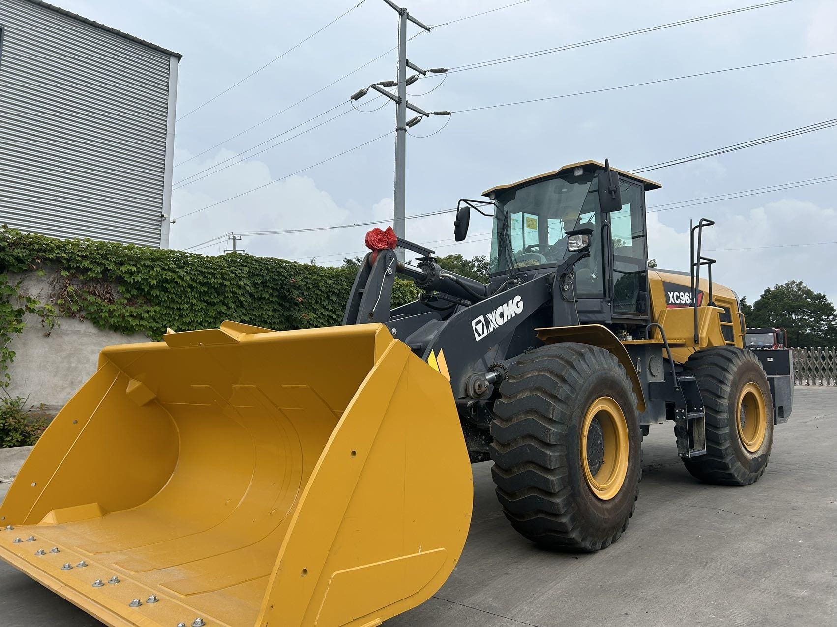 XCMG used front end loaders XC965 for sale
