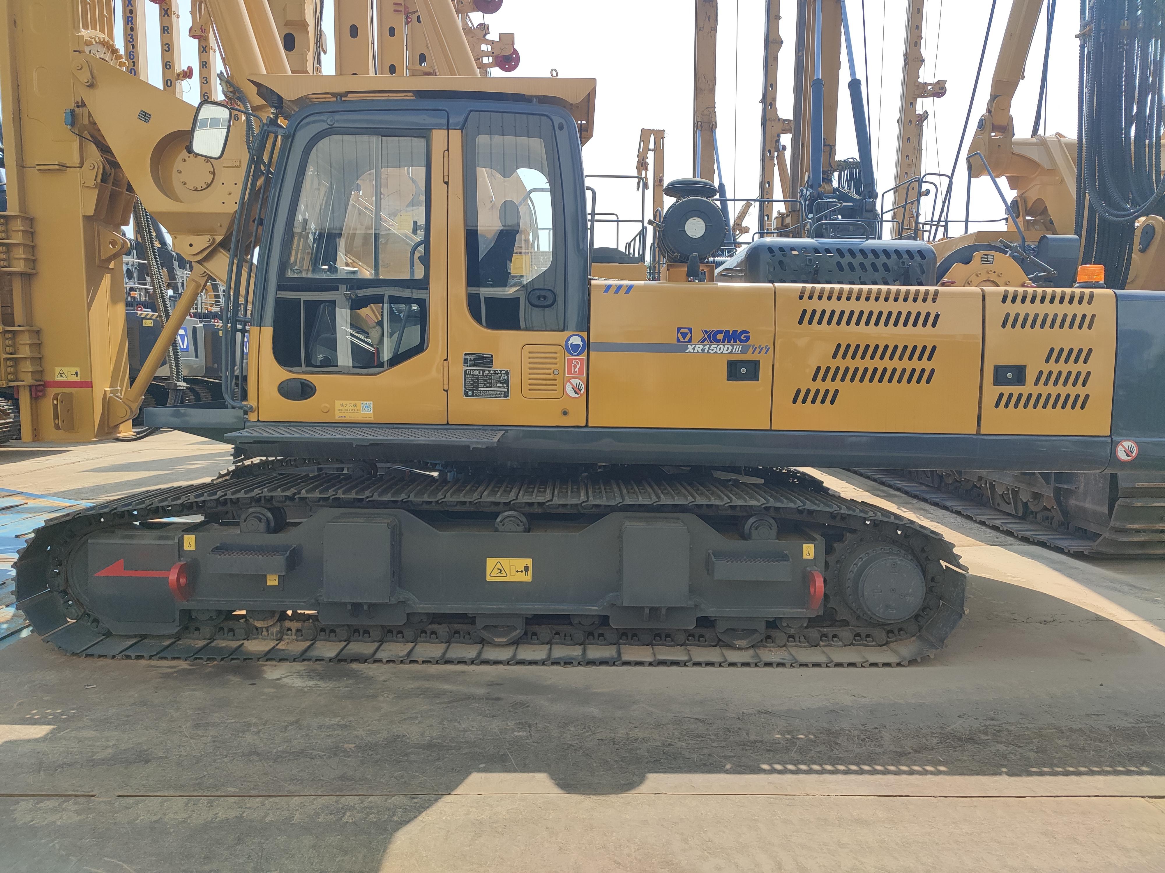 XCMG XR150D3 rotary drilling rig