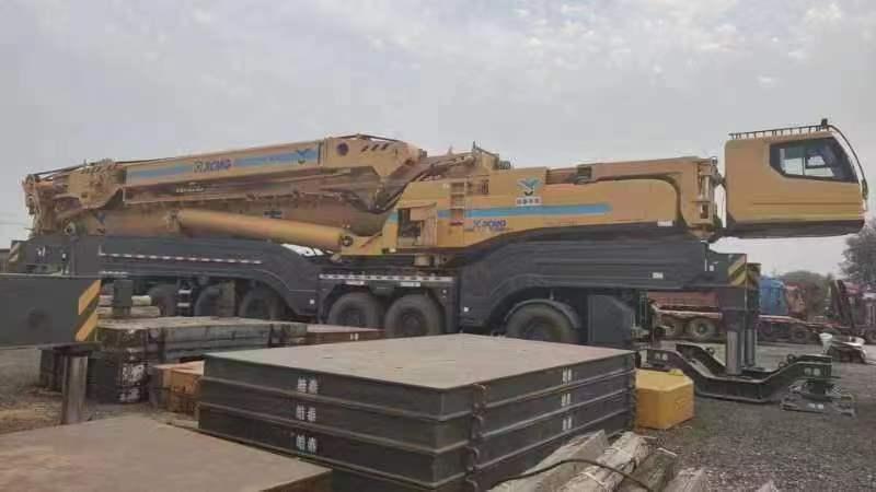 XCMG XCA1200 all ground crane