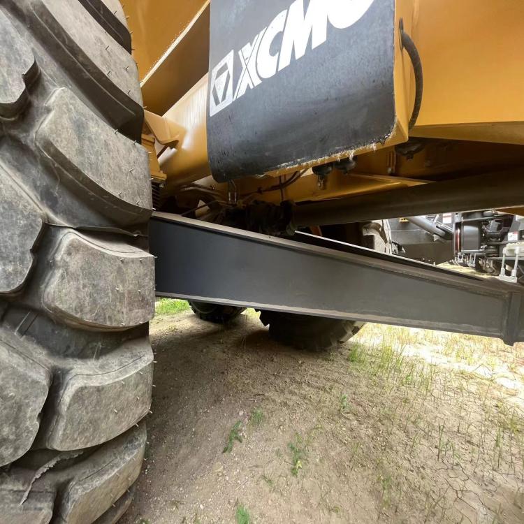 XCMG XDA40 articulated dump truck